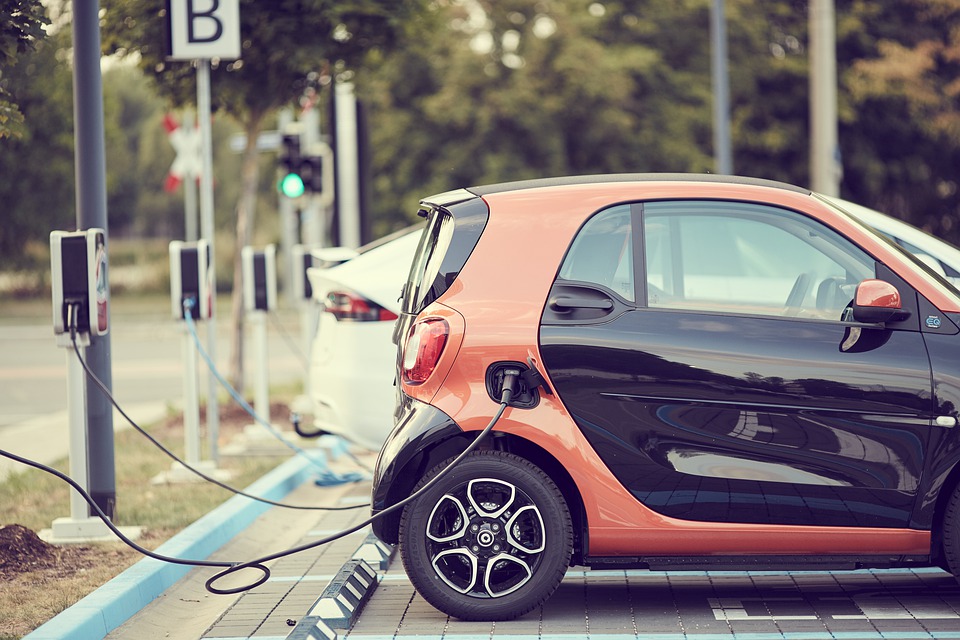 The Cheapest Small Electric Cars You Can Buy in 2022